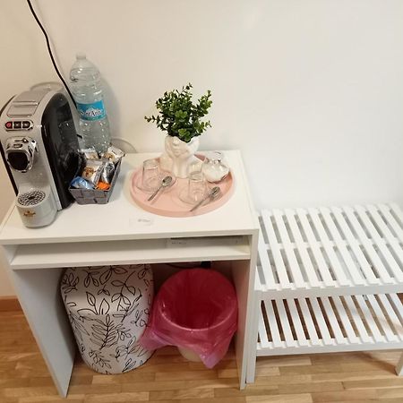 Fenix Rooms Триест Екстериор снимка